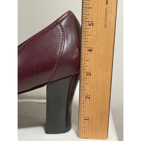 Etienne Aigner Burgundy Heels - Picture 11 of 11